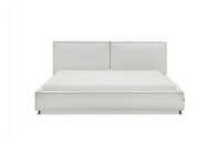 Białe łóżko z francuskim szwem firmy Mti Furninova